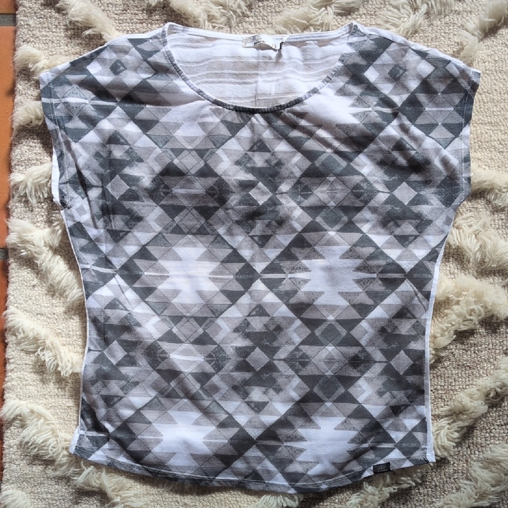 Prana Black and White Fitted Graphic Tee